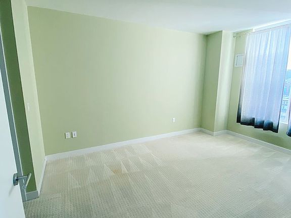 2nd image of 300 Berry St Unit 923