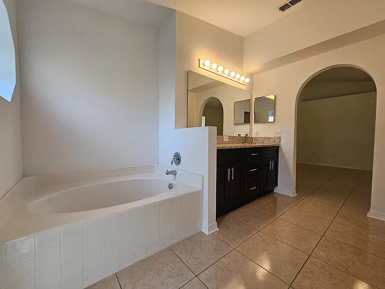921 Bristle Cone Ct — Photo 5