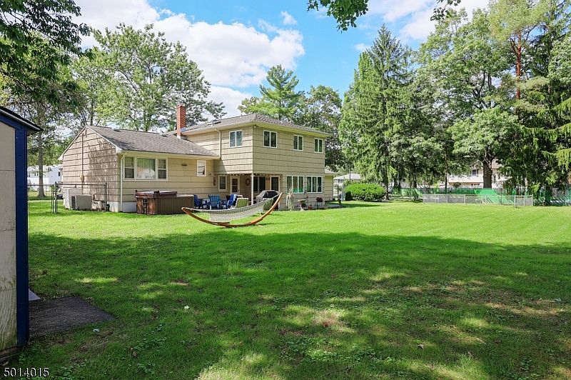 2nd image of 41 Kent Pl