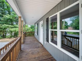 109 College St, Thomasville, NC 27360