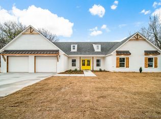 20305 River Ranch Dr, Claremore, OK 74017