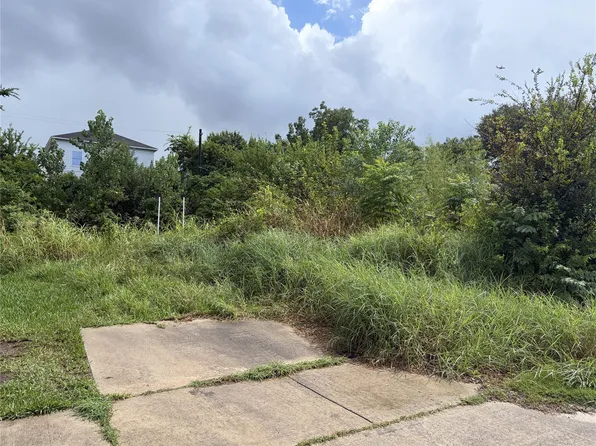 3323 Kelton St, Houston, TX 77021