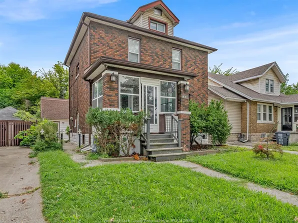 427 Indian Rd, Windsor, ON