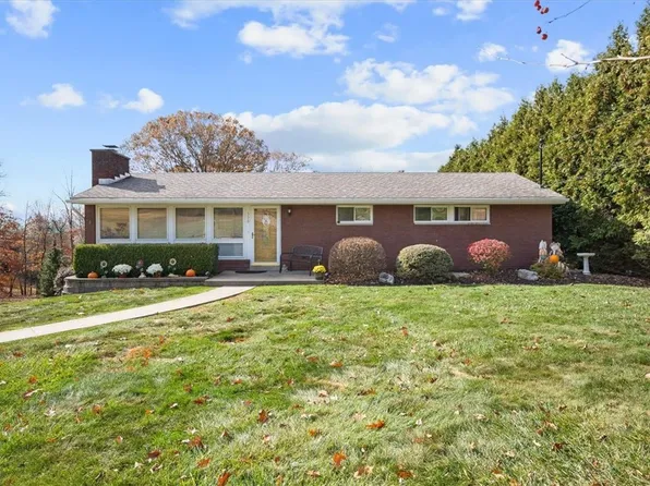 336 Maple Rd, Pittsburgh, PA 15239