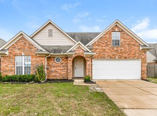 2549 Hunters Pointe Dr, Southaven, MS 38672