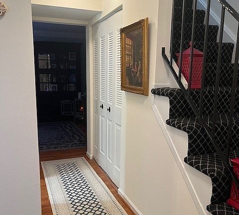 3rd image of 1520 Heritage Hill Dr