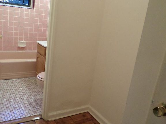 3rd image of 7410 35th Ave #103W