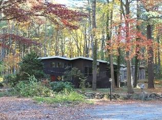 4 Grimes Rd, Lexington, MA 02420