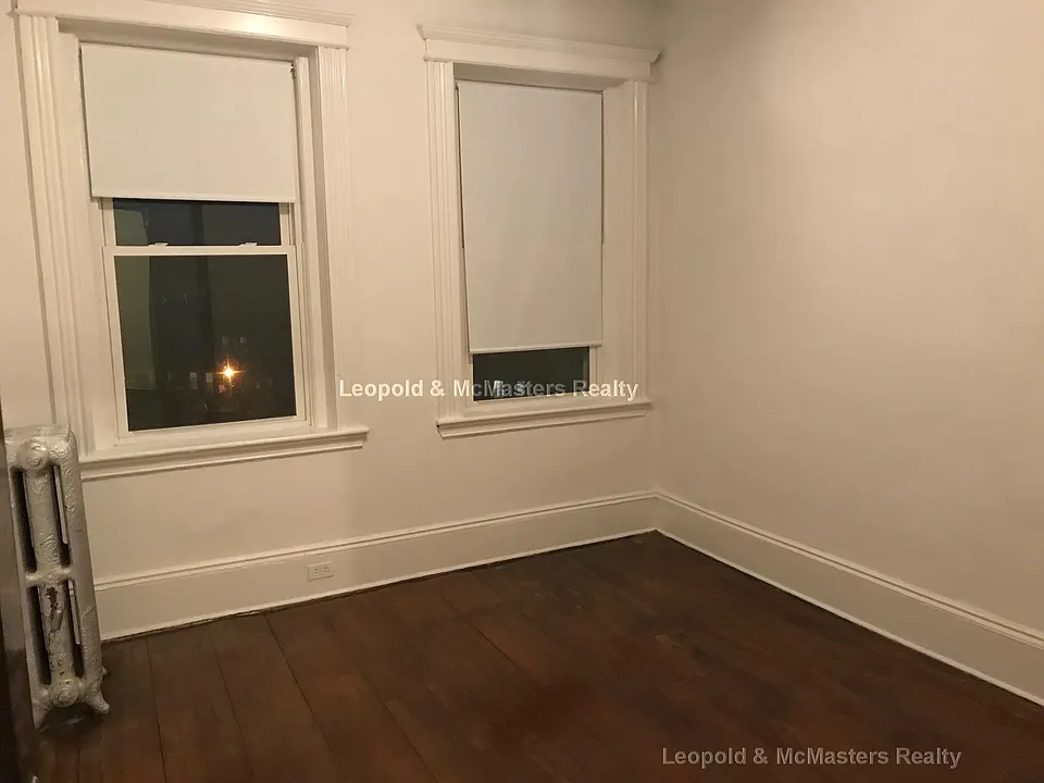 122 Warren St #2A