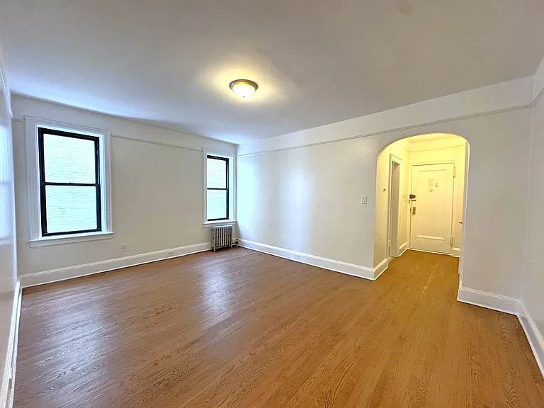 2203 Harman St #B2 — Photo 7