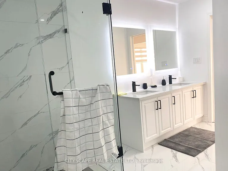 48 Seabreeze Cres — Photo 15