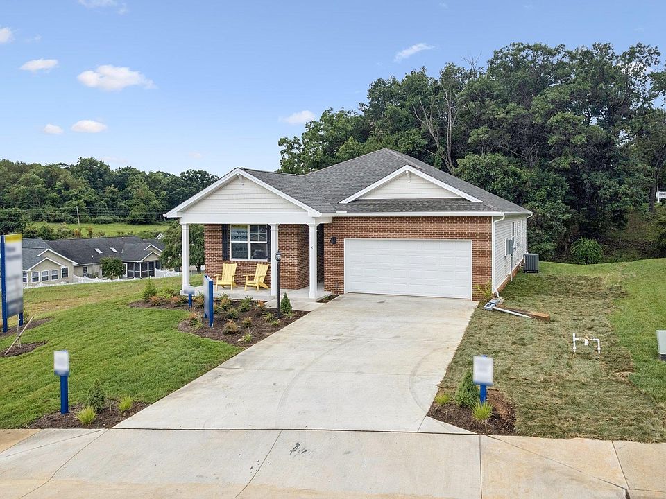 1st image of 14 River Oak Dr