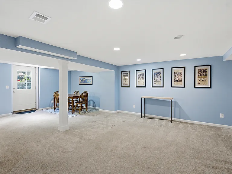8 W Bridlespur Ter — Photo 20
