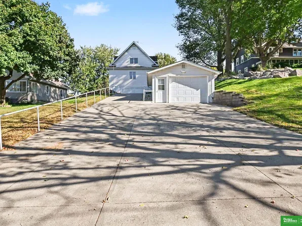 214 S Farragut St, West Point, NE 68788