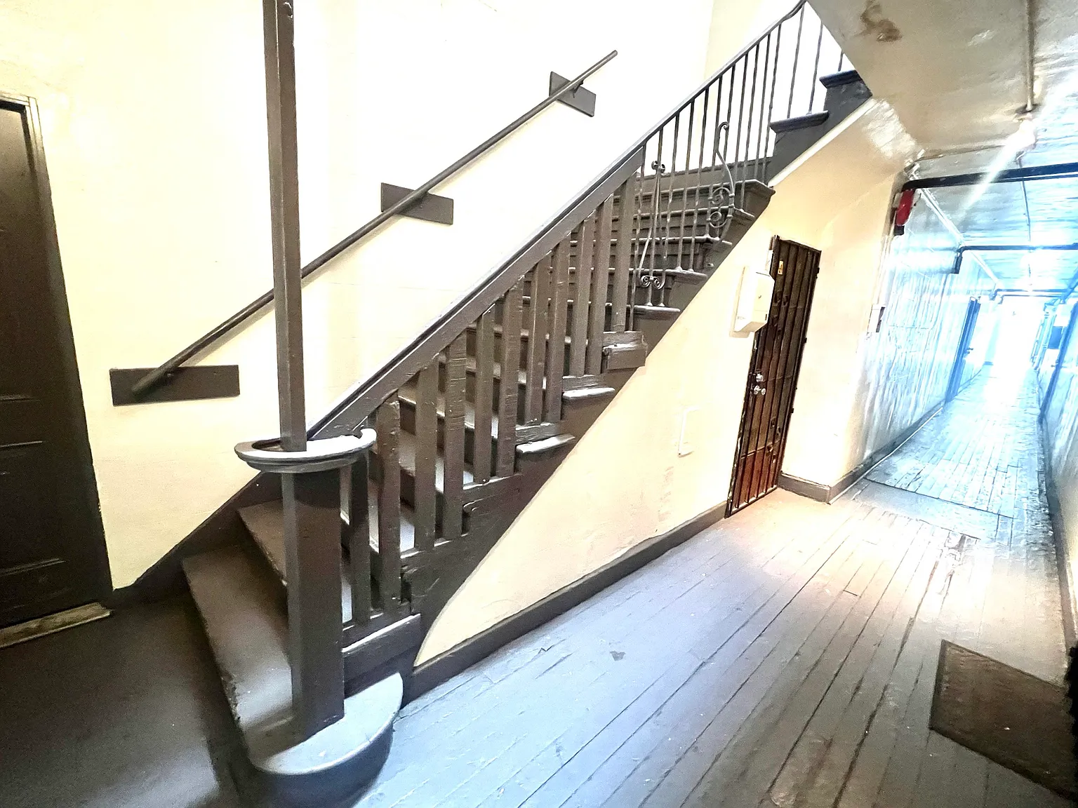 Witmer Apartments — Photo 4
