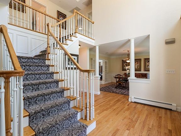 4th image of 19 Bragg Rd