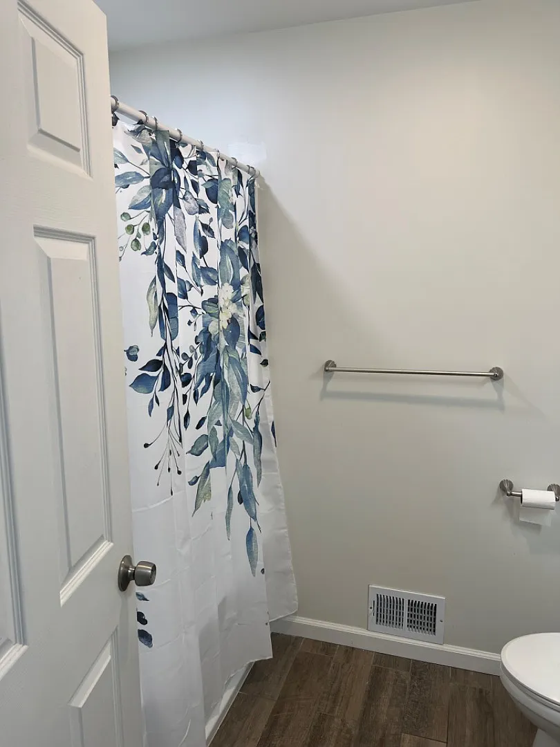72 Boyd St - 72 Boyd Street — Photo 2