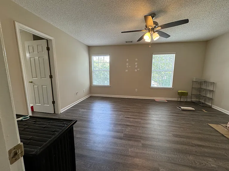 431 Windstone Trl — Photo 20