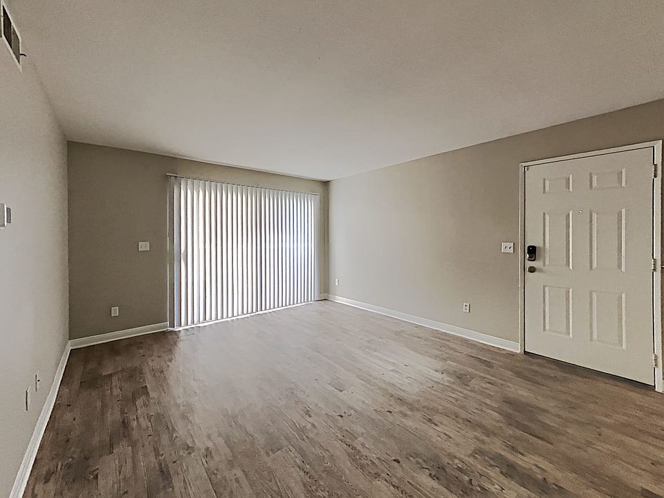 16377 Lakeshore Dr Lake Elsinore, CA, 92530 - Apartments for Rent | Zillow