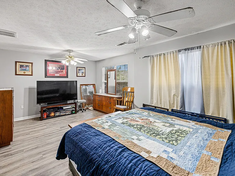 171 Swaying Pine Ct #1 — Photo 30