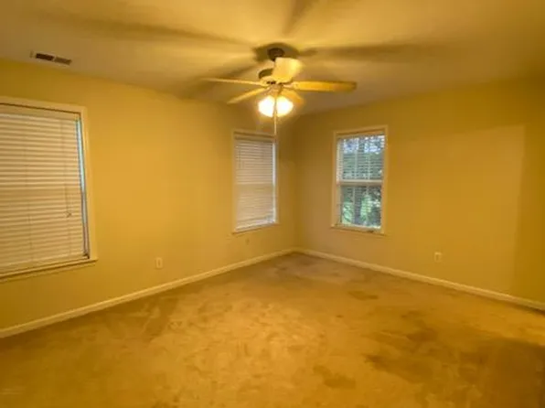 1714 Heights Cir NW, Kennesaw, GA 30152