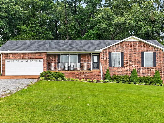 3rd image of 110 Needham Ln