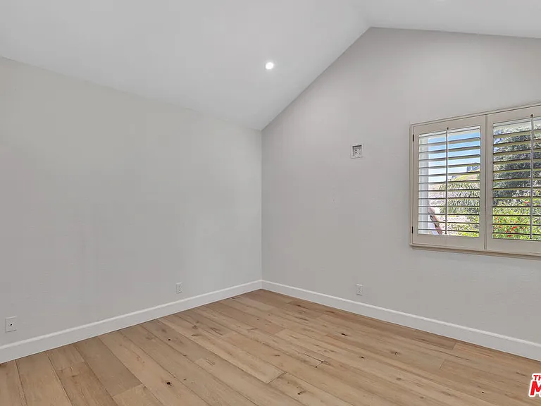 24701 Calle Conejo — Photo 53
