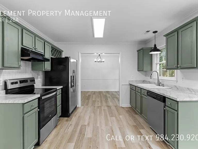 6649 Speight Cir — Photo 11
