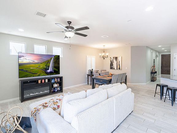 2nd image of 15132 Design Ct
