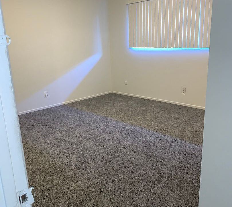 1st image of 3746 W 113th St #3