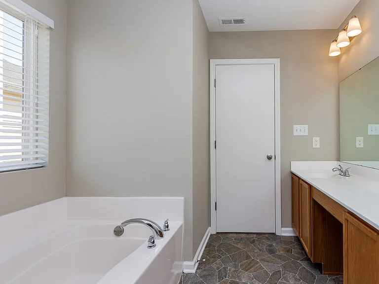 15372 Dry Creek Rd — Photo 13
