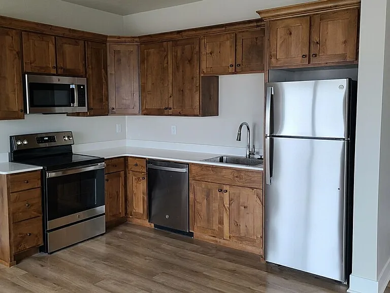 109 Hillcrest Ave — Photo 9