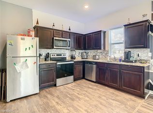 630 Garden Oaks Sq, Seffner, FL 33584