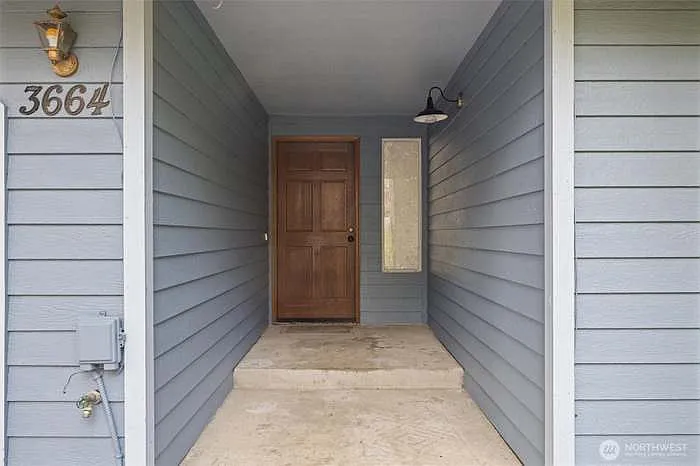 3 bed, 1834 sqft, $3,000 — Photo 3
