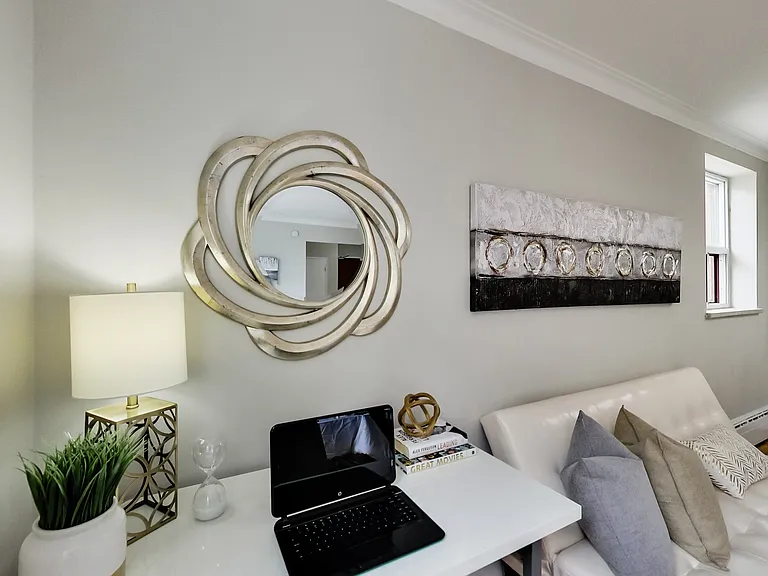 460 Eglinton Ave E #503 — Photo 23