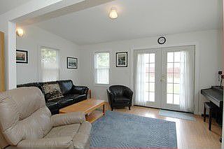 1st image of 1383 Sherwood Ave