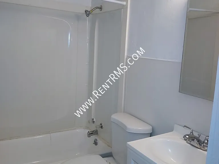 2600 SW Clay St #4 — Photo 13