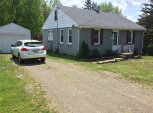 817 E Gore Rd, Erie, PA 16509