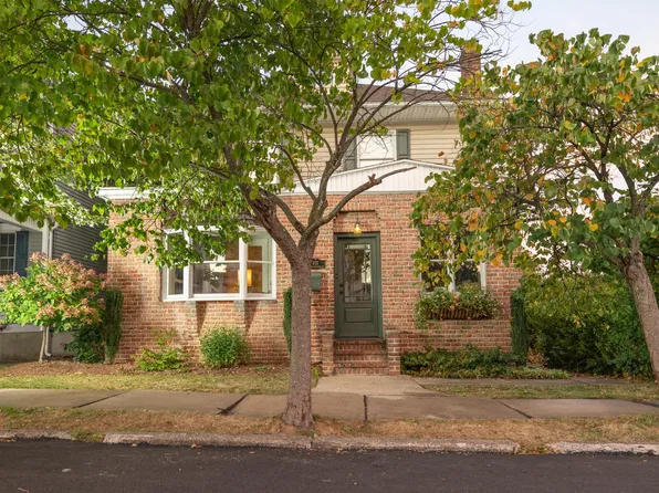 113 N Center St, Frackville, PA 17931