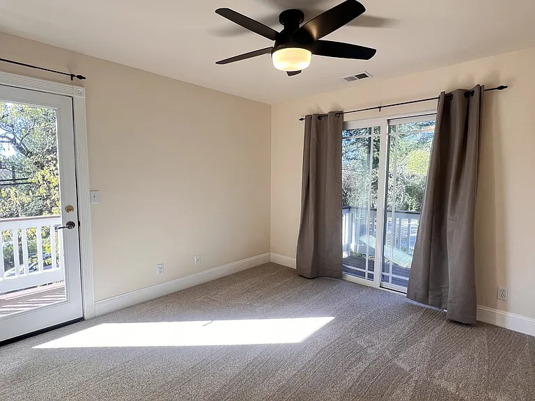 612 Chief Kelly Dr — Photo 16