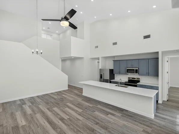 Serene at South Mountain