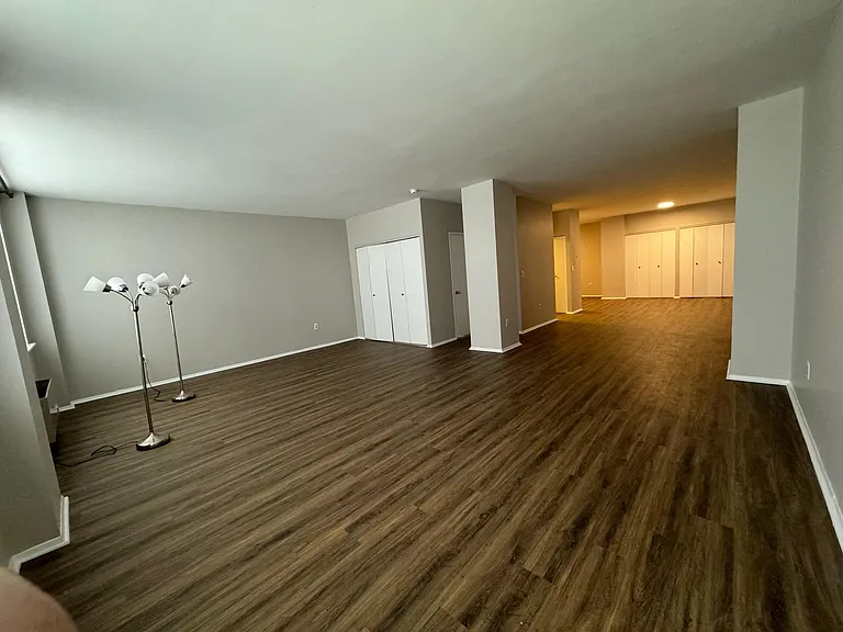 111 Mulberry St #2R — Photo 8