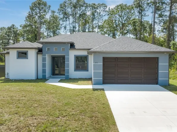 872 Spaulding St E, Lehigh Acres, FL 33974