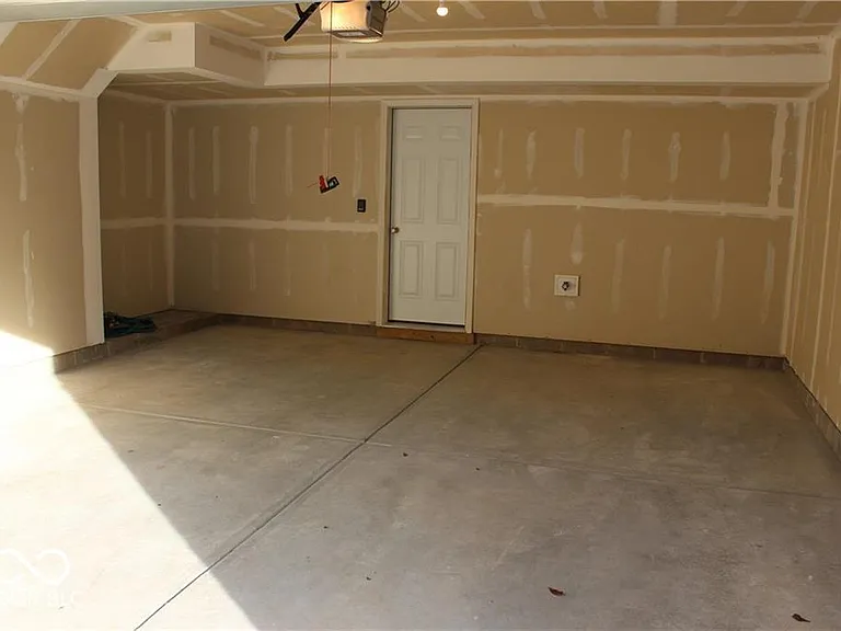 13069 Raritan Dr — Photo 27