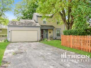 2715 Crosscreek Ct, Aurora, IL 60502