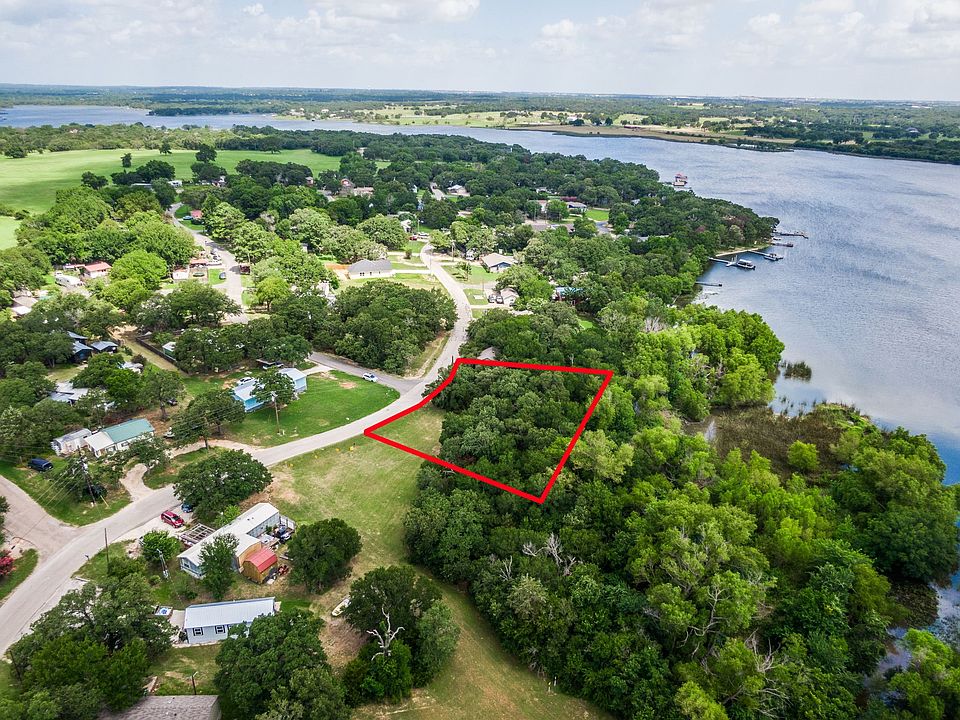 1st image of 288 Chambers Dr