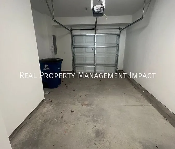 616 Market Grove Dr #100 — Photo 19