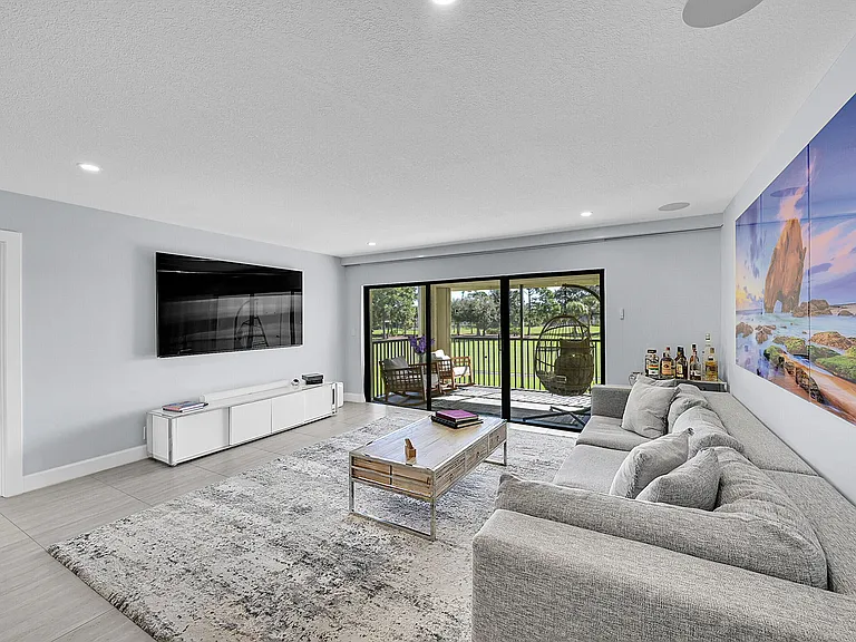 12870 Briarlake Dr #201 — Photo 11