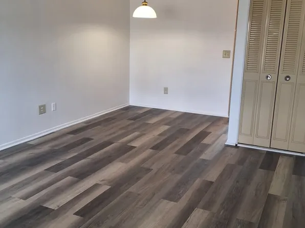 211 Birdseye St #2A2, Bridgeport, CT 06604