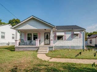 1051 Horseshoe Dr, Nashville, TN 37216